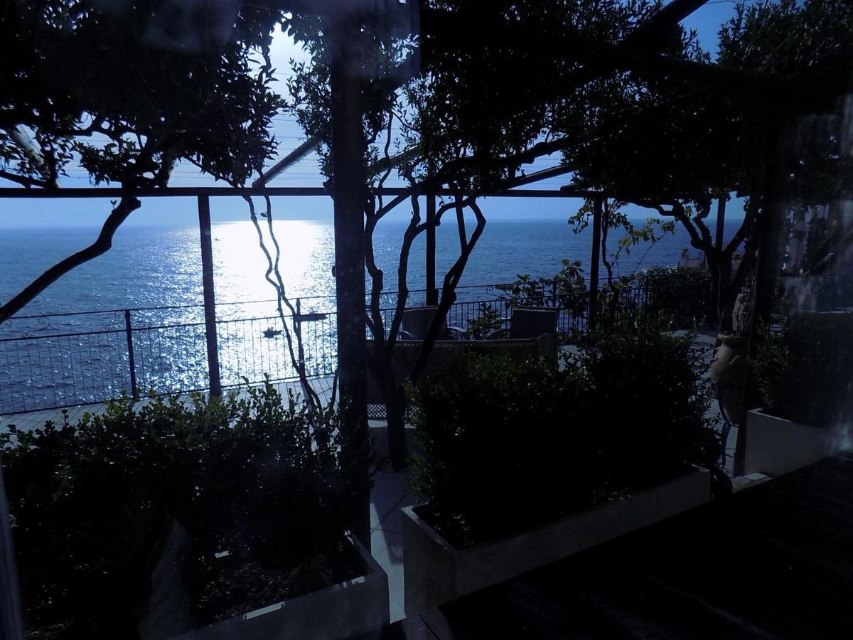 Maison De Charme Villa Mavi Praiano Exterior foto